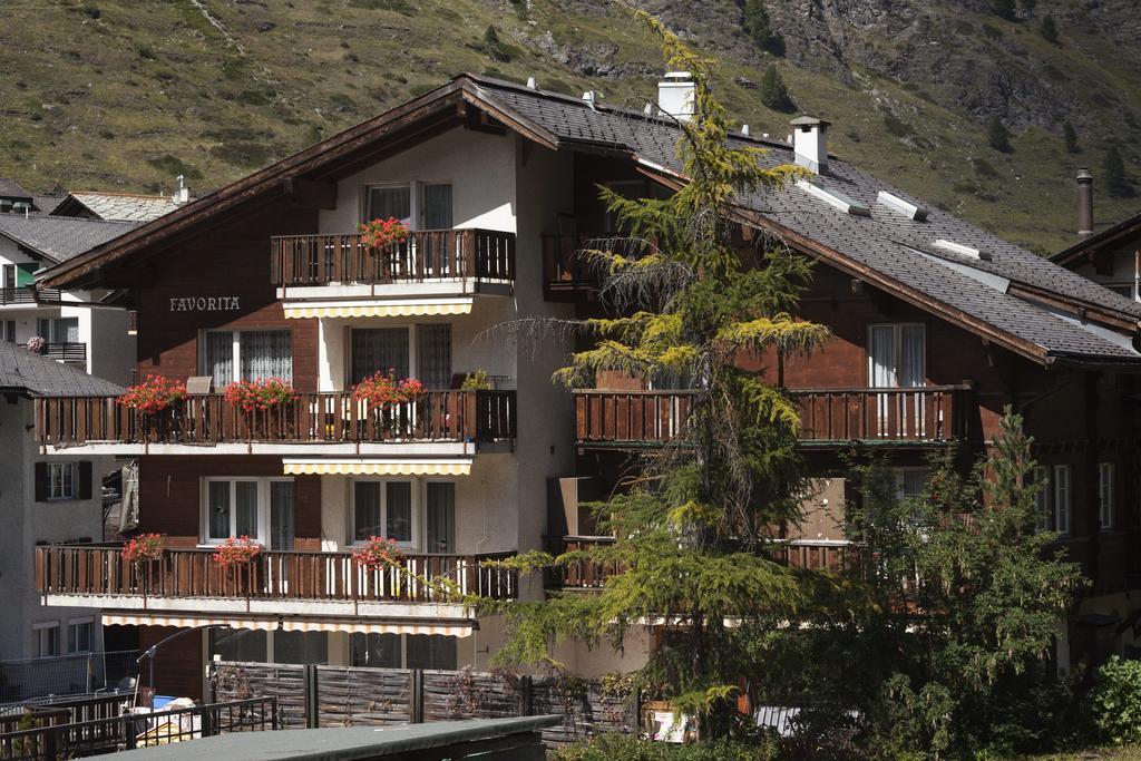 Swissflair Apartments Zermatt Ruang foto